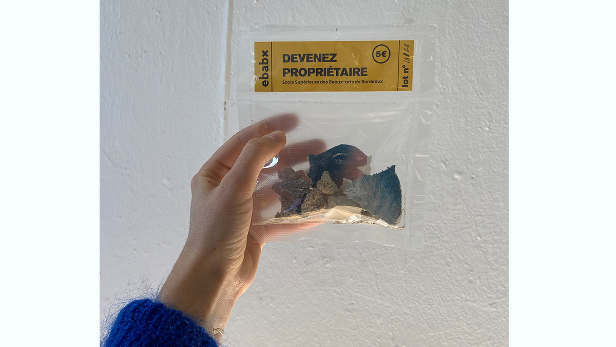 "devenez propriétaires de l'ebabx", jpo 2021 © Sarah Morelli et Camille Cireddu