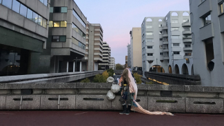 Mériadeck les bains, vidéo © Camille Benbournane 